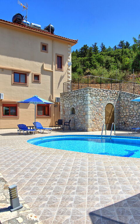 Villa Halepi: all'aperto, Esterni, Piscina