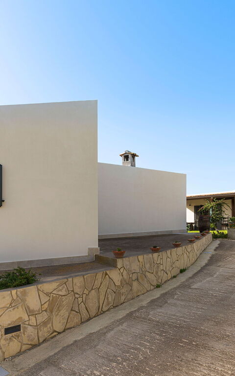 Casa Tancredi: Esterni, Giardino