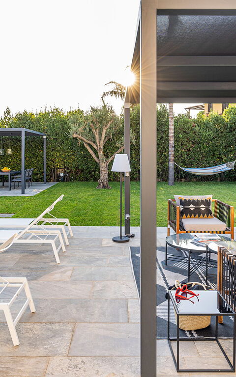 Villa Bonita: all'aperto, Balcone / Terrazza / Patio, Esterni, Giardino