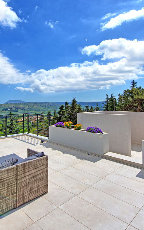 Villa Kallos: all'aperto, Estate