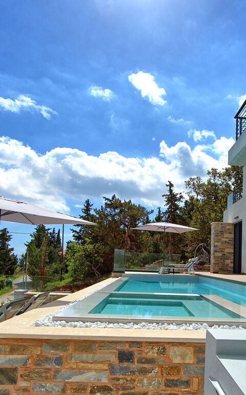 Villa Kallos: Piscina