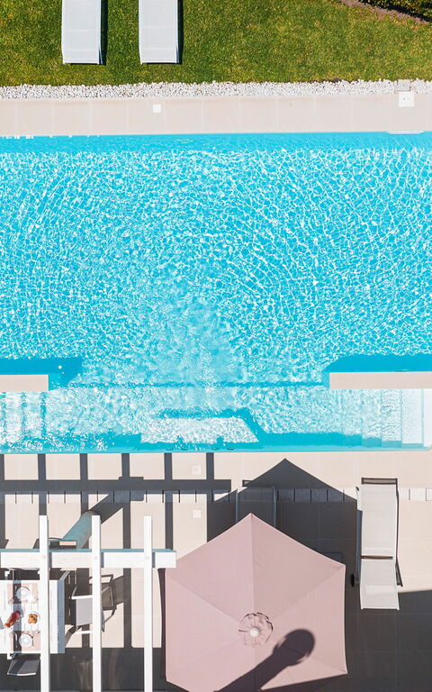 Villa Giutitta: Esterni, Giardino, Piscina