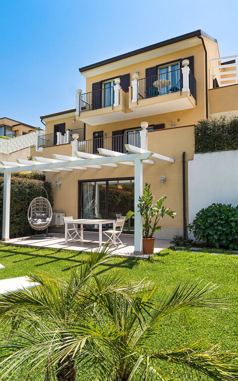 Villa Giutitta: Esterni, Giardino