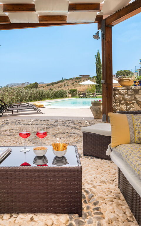 Villa Anthea: Esterni, Piscina