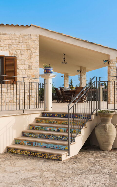 Villa Anthea: Entrata Principale, Esterni