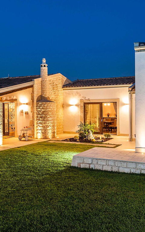 Corte Moscata: Esterni