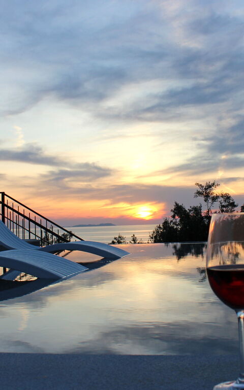 Villa Acropolitana: all'aperto, Piscina