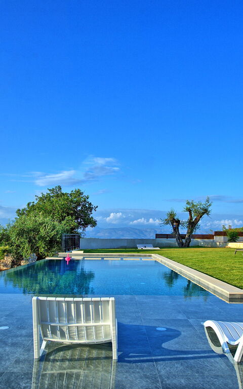 Villa Acropolitana: all'aperto, Esterni, Giardino, Piscina