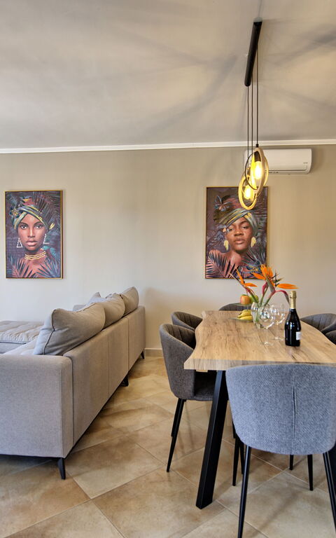 Villa Kostantina: Sala da pranzo, Soggiorno