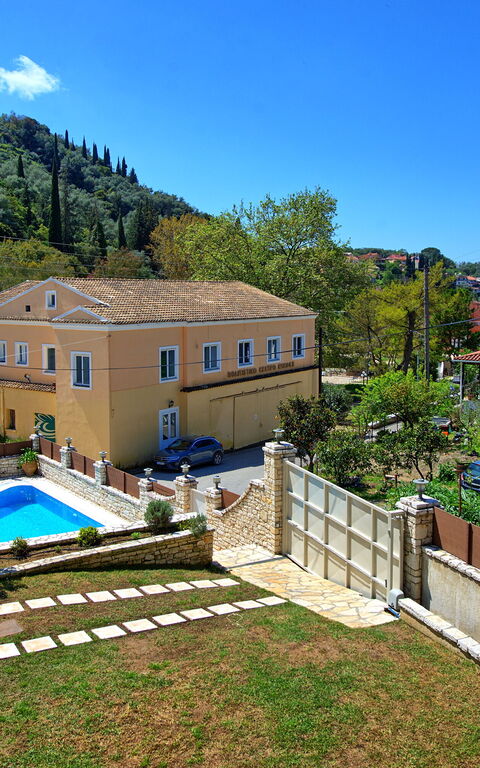 Villa Angie: all'aperto