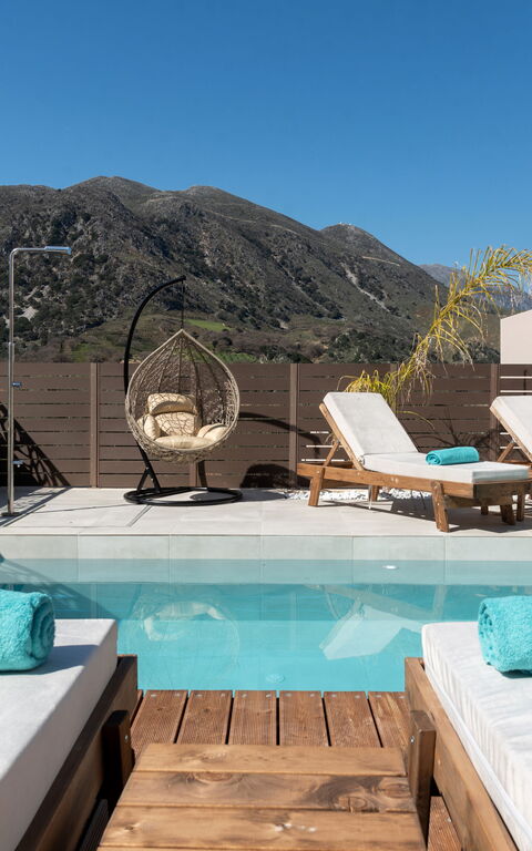 Villa Silentium Evilia: all'aperto, Esterni, Piscina