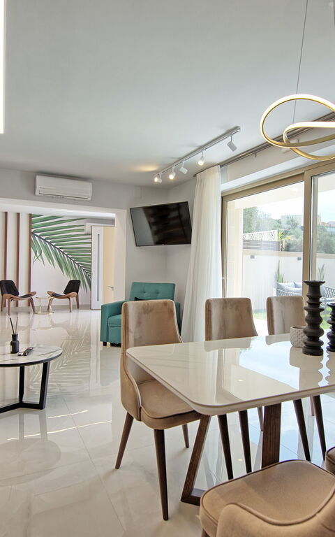 Villa Silentium Evilia: Sala da pranzo, Soggiorno