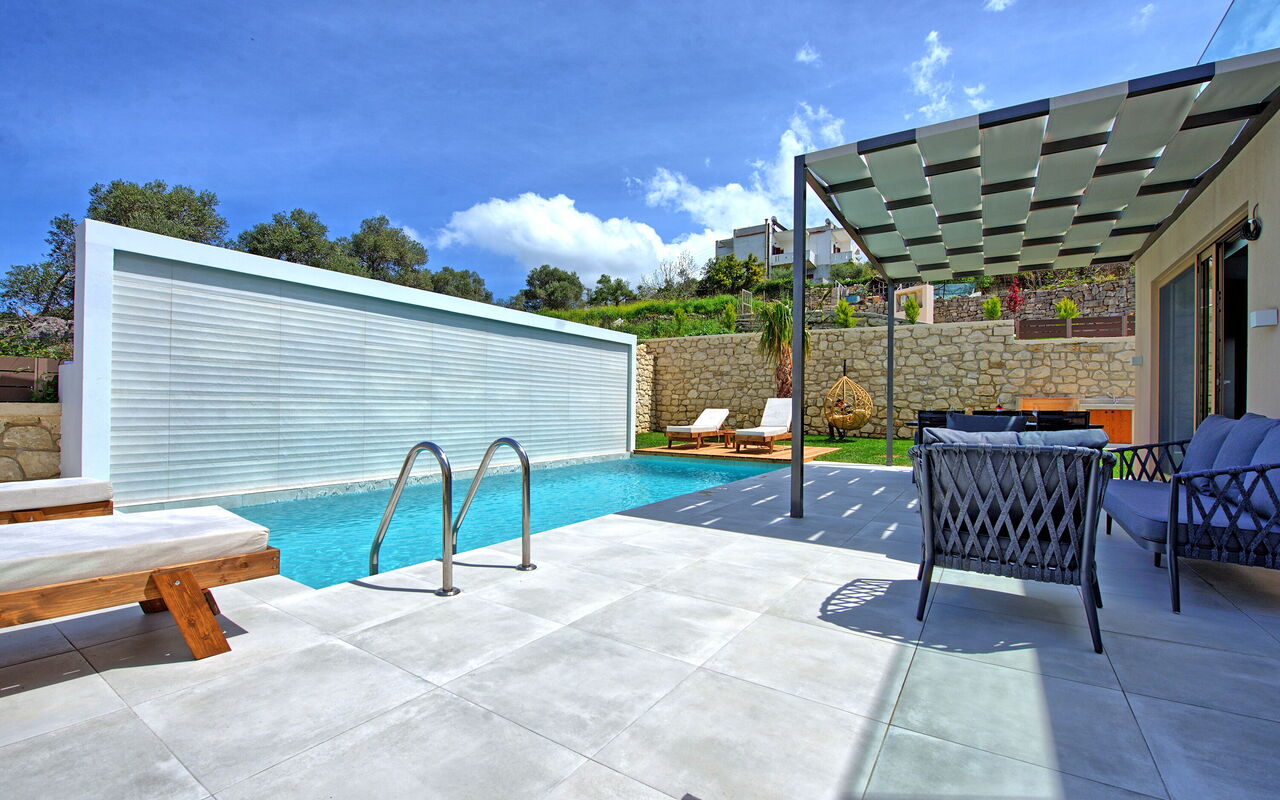 Villa Silentium Ionia: all'aperto, Balcone / Terrazza / Patio, Piscina