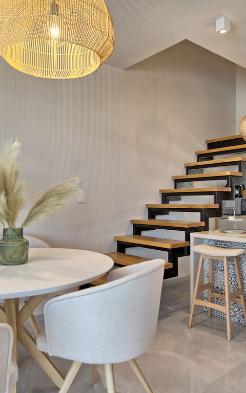 Villa Silentium Olia: Cucina, Sala da pranzo