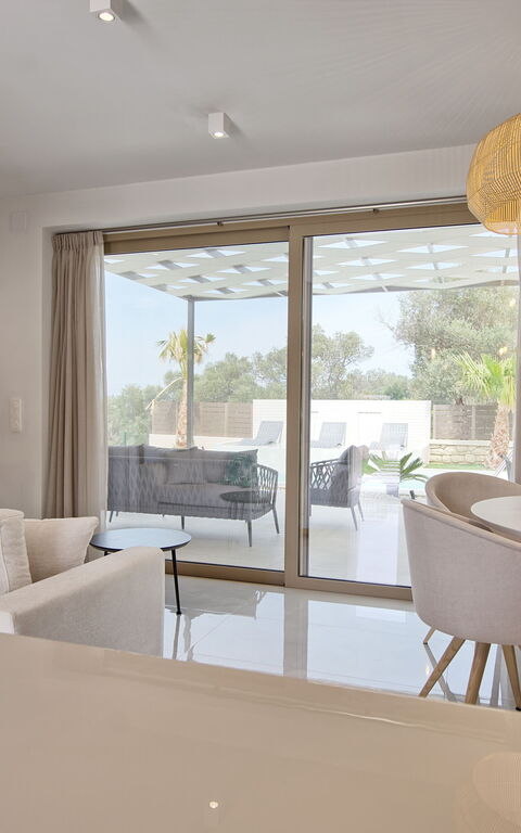 Villa Silentium Olia: Sala da pranzo, Soggiorno