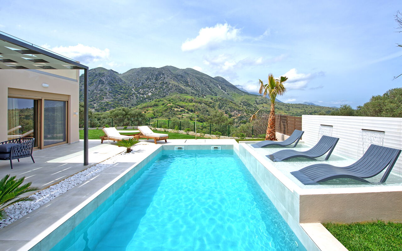 Villa Silentium Olia: all'aperto, Estate, Giardino, Piscina