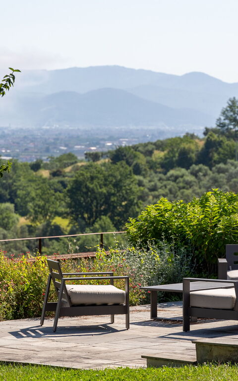 Villa Bellostare: all'aperto, Giardino, Vista Panoramica