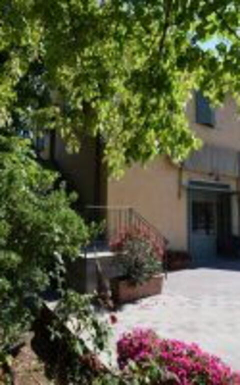 Bello Stare: all'aperto, Esterni