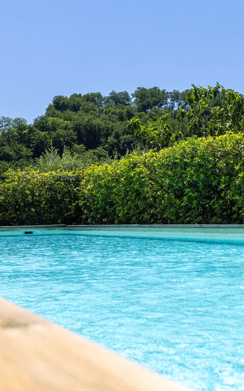 Bello Stare: all'aperto, Piscina