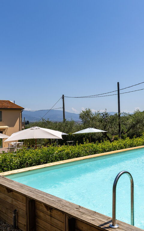 Bello Stare: all'aperto, Piscina