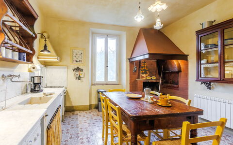 Alloggio Giallone: Cucina, Sala da pranzo