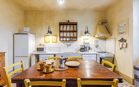 Alloggio Giallone: Cucina, Sala da pranzo