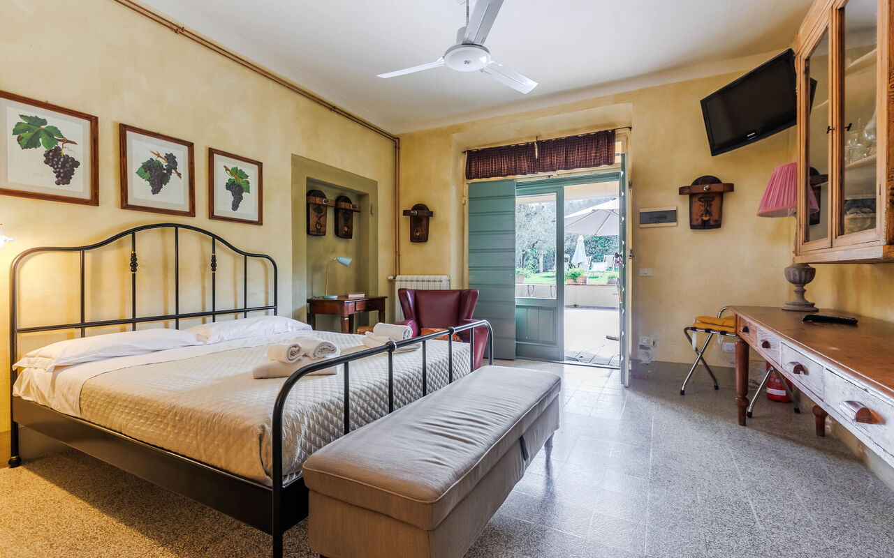 Alloggio Vinaccia: Camera da letto