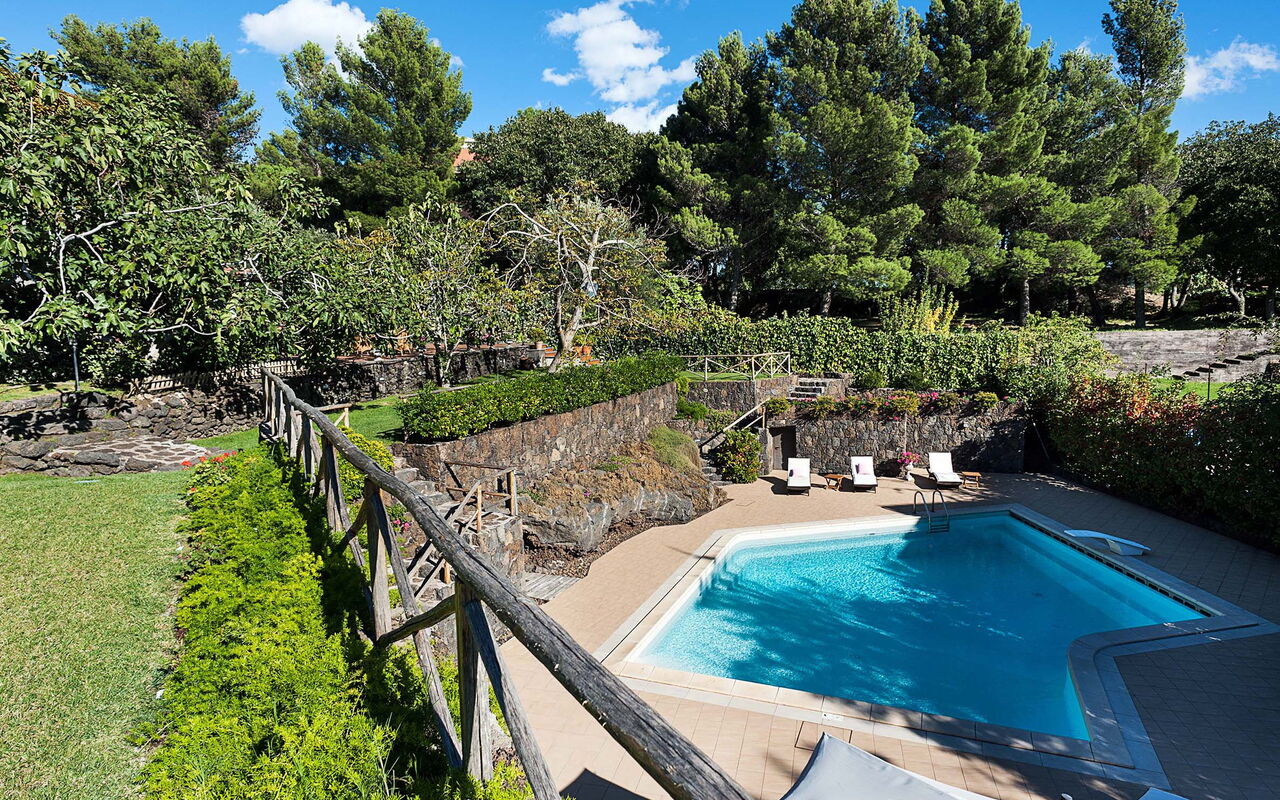 Villa Montefiore: all'aperto, Esterni, Giardino, Piscina