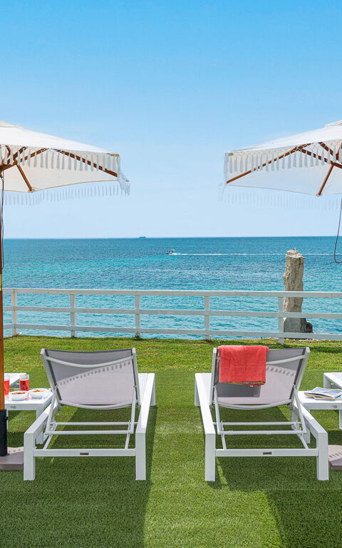 Villa Hermes: all'aperto, Esterni, Giardino