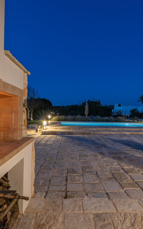 Trullo Adea: all'aperto, Esterni