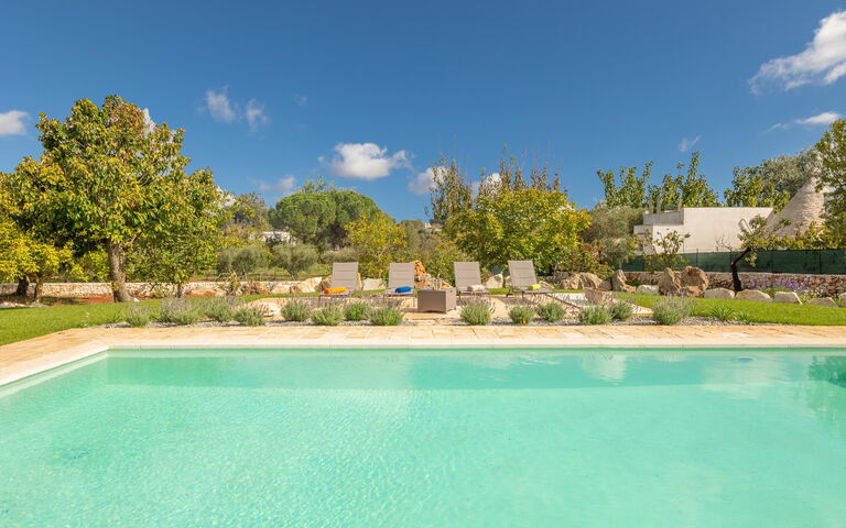 Trullo Adea: all'aperto, Esterni, Piscina