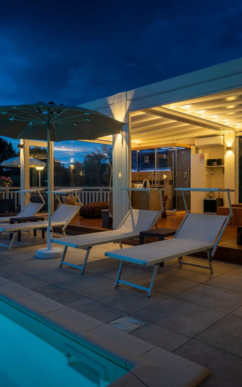 Villa Ca Viola: all'aperto, Esterni, Piscina