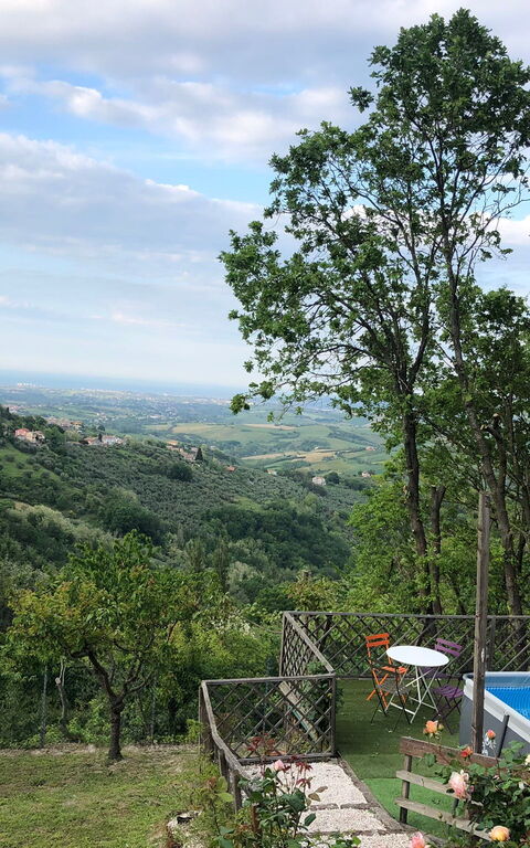 La Nocciola: all'aperto, Piscina