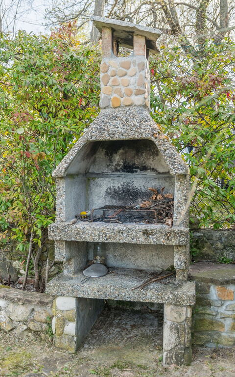 La Nocciola: all'aperto, Esterni
