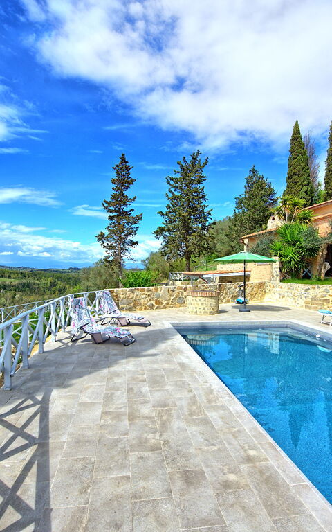 Santo Stefano: all'aperto, Esterni, Piscina