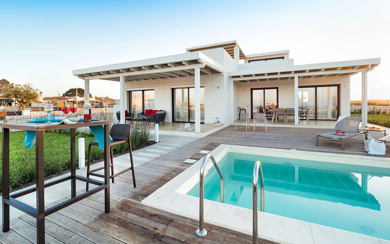 Villa San Lorenzo Ulivo: all'aperto, Esterni, Piscina