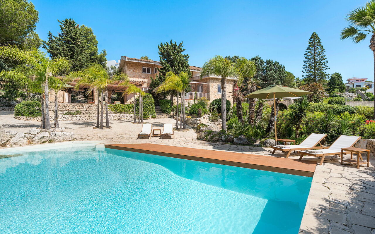 Villa Madda: all'aperto, Piscina