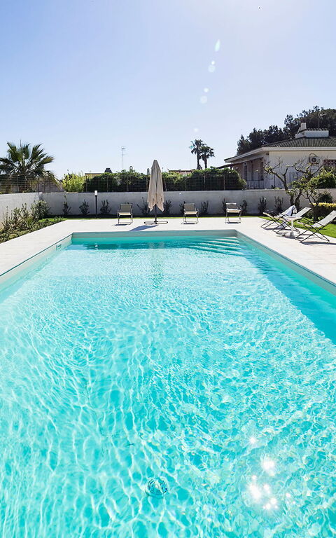 Villa Rita: all'aperto, Esterni, Piscina