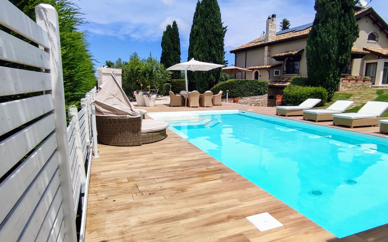 Villa Tagliaferri: Estate, Esterni, Piscina