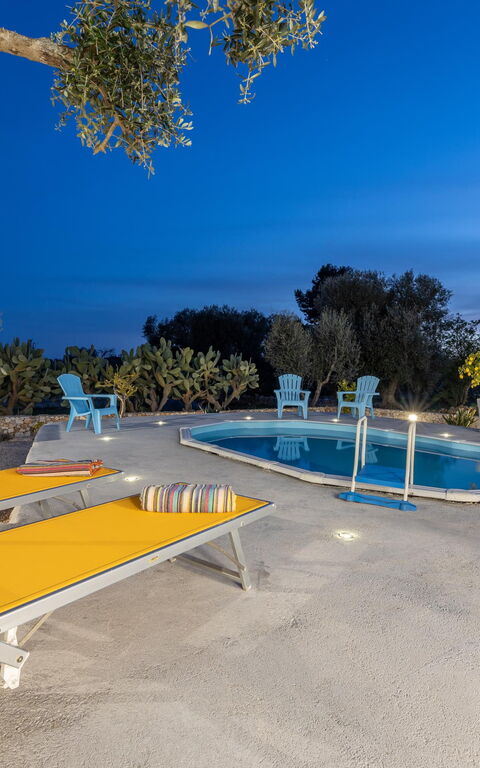 Villa Narkive: Piscina, Vista Panoramica