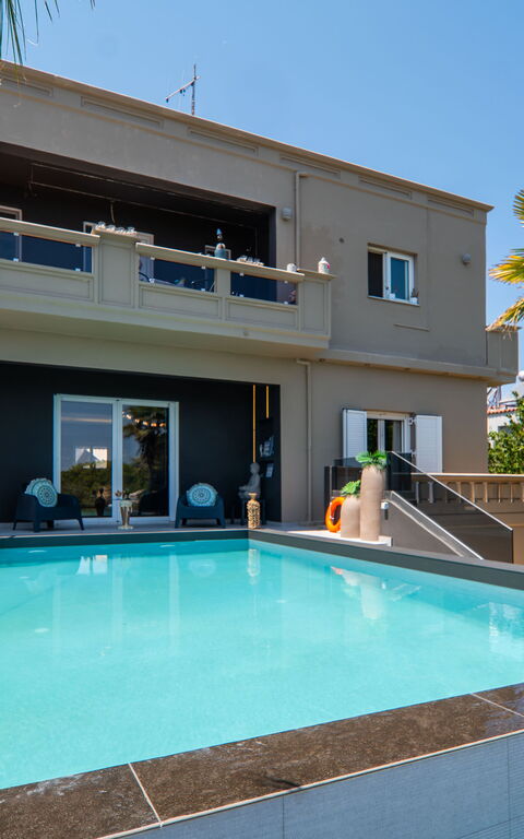 John Residence: all'aperto, Esterni, Piscina