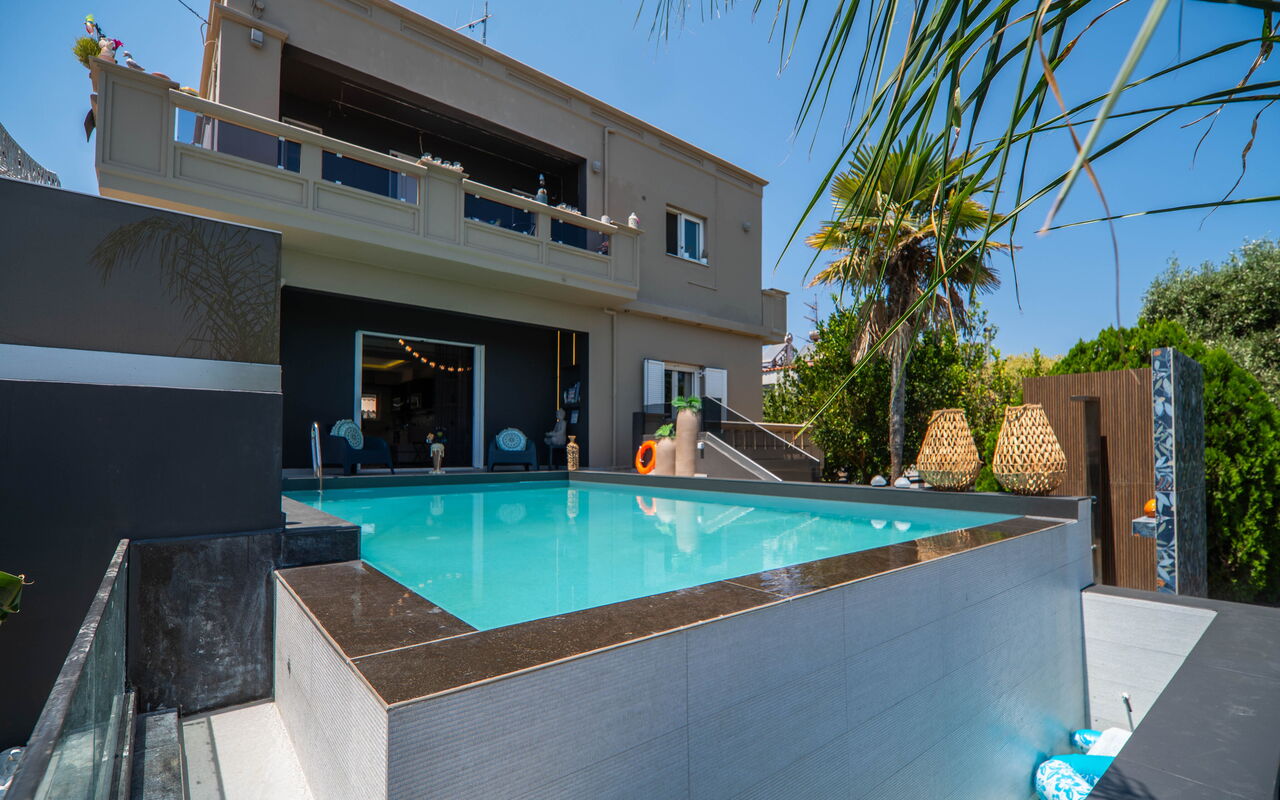 John Residence: all'aperto, Esterni, Piscina