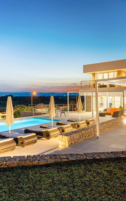 Villa Anna Plemmirio: all'aperto, Esterni, Piscina