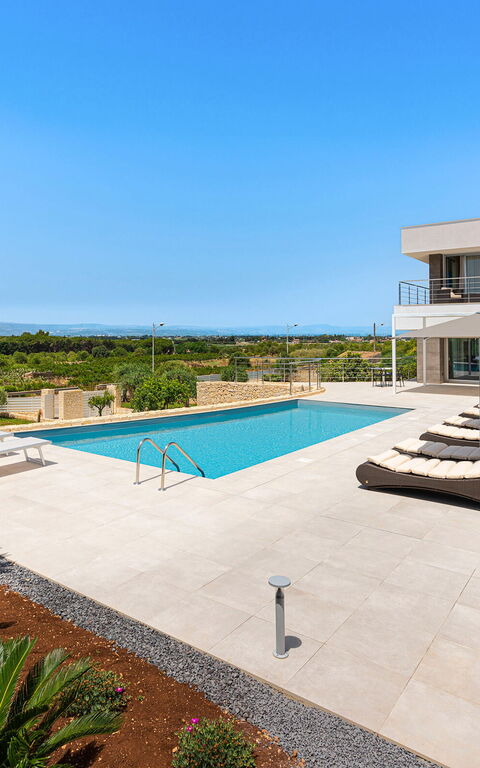 Villa Anna Plemmirio: all'aperto, Esterni, Piscina