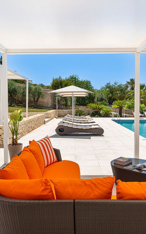 Villa Anna Plemmirio: all'aperto, Esterni, Piscina