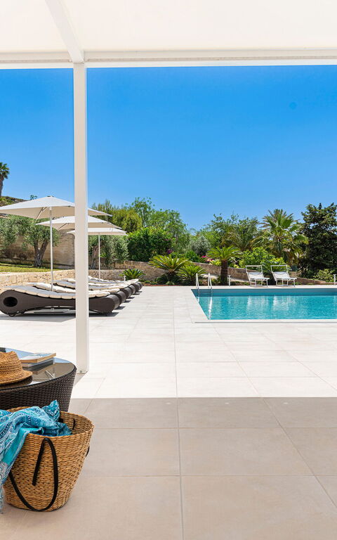 Villa Anna Plemmirio: all'aperto, Esterni, Piscina