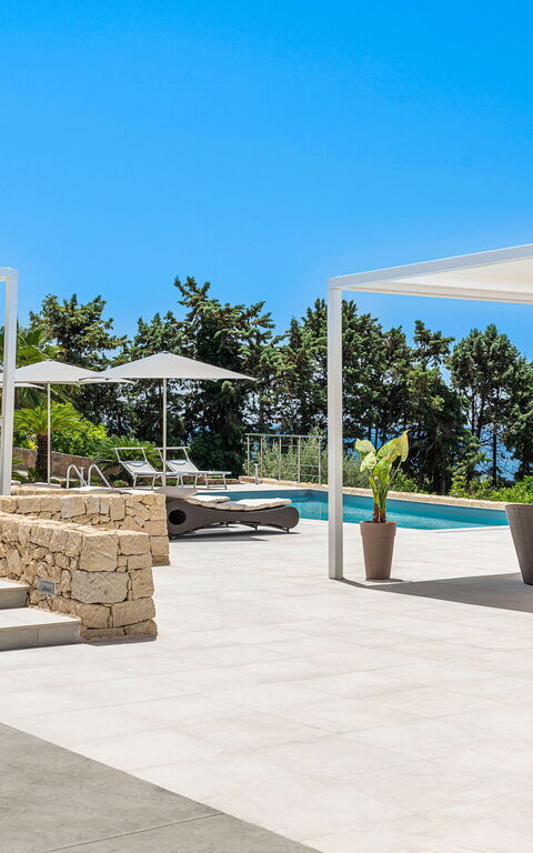 Villa Anna Plemmirio: all'aperto, Esterni, Piscina