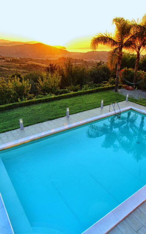 Villa Malu: all'aperto, Esterni, Giardino, Piscina, Vista Panoramica