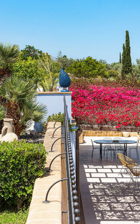 Pigna Blue: all'aperto, Esterni