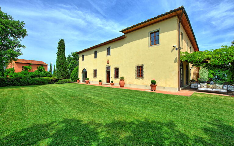 Villa Marliana: all'aperto, Estate, Esterni, Giardino